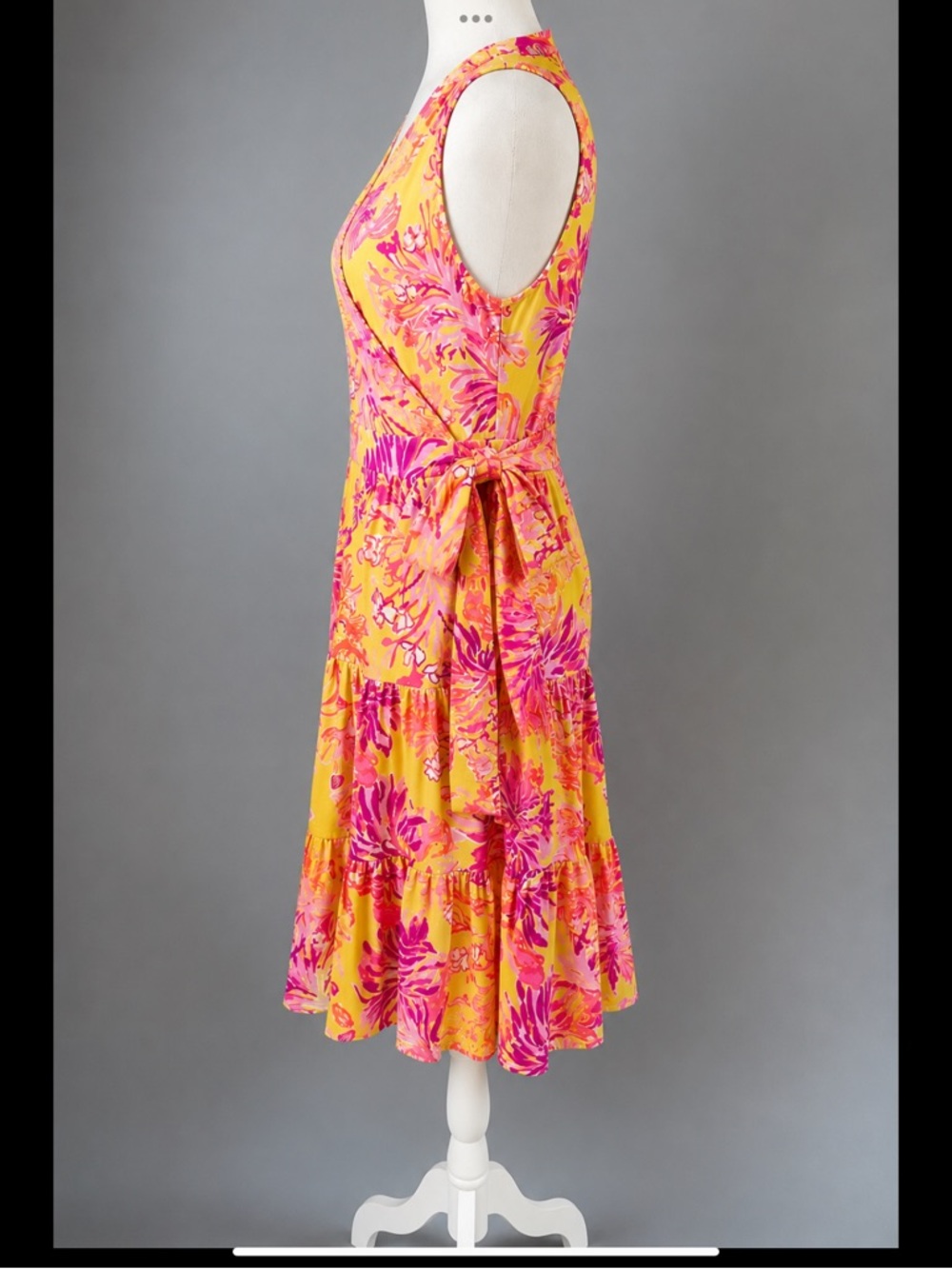 Lilly Pulitzer Faux Wrap Tropical Print Dress • Size M • Rayon Stretch Knit - Picture 3 of 16